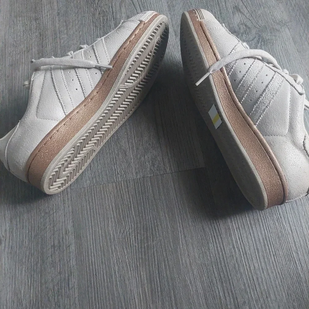 adidas like new